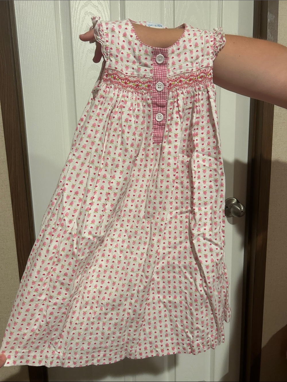 Viva le fete dress size 3 strawberries